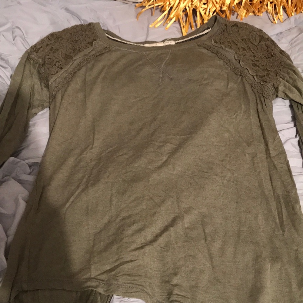 Long sleeve shirt